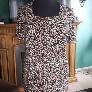 Animal printed tee